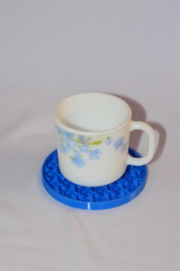 spillsafe cup stand set